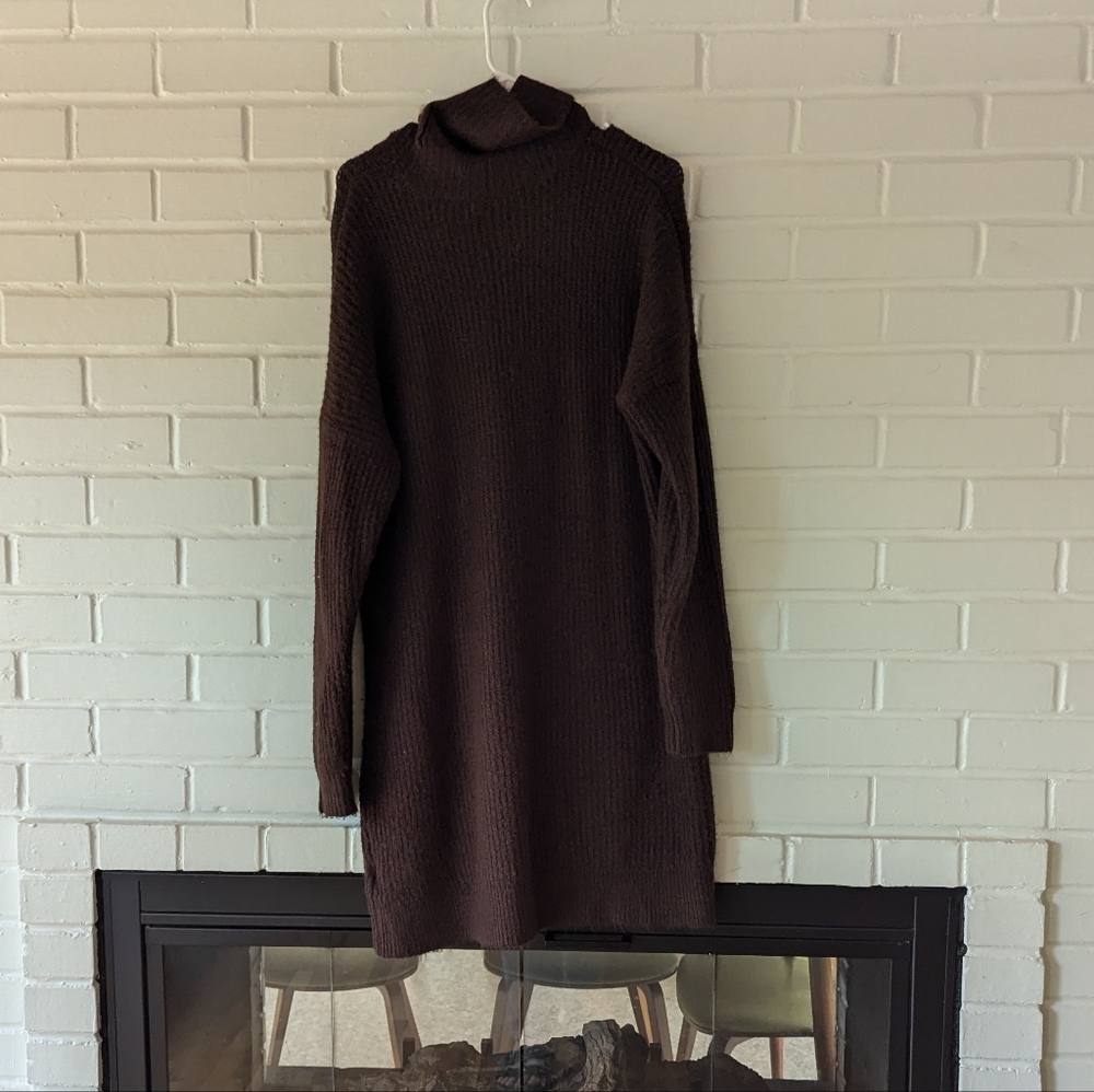 Abercrombie & Fitch Brown Turtleneck Dress